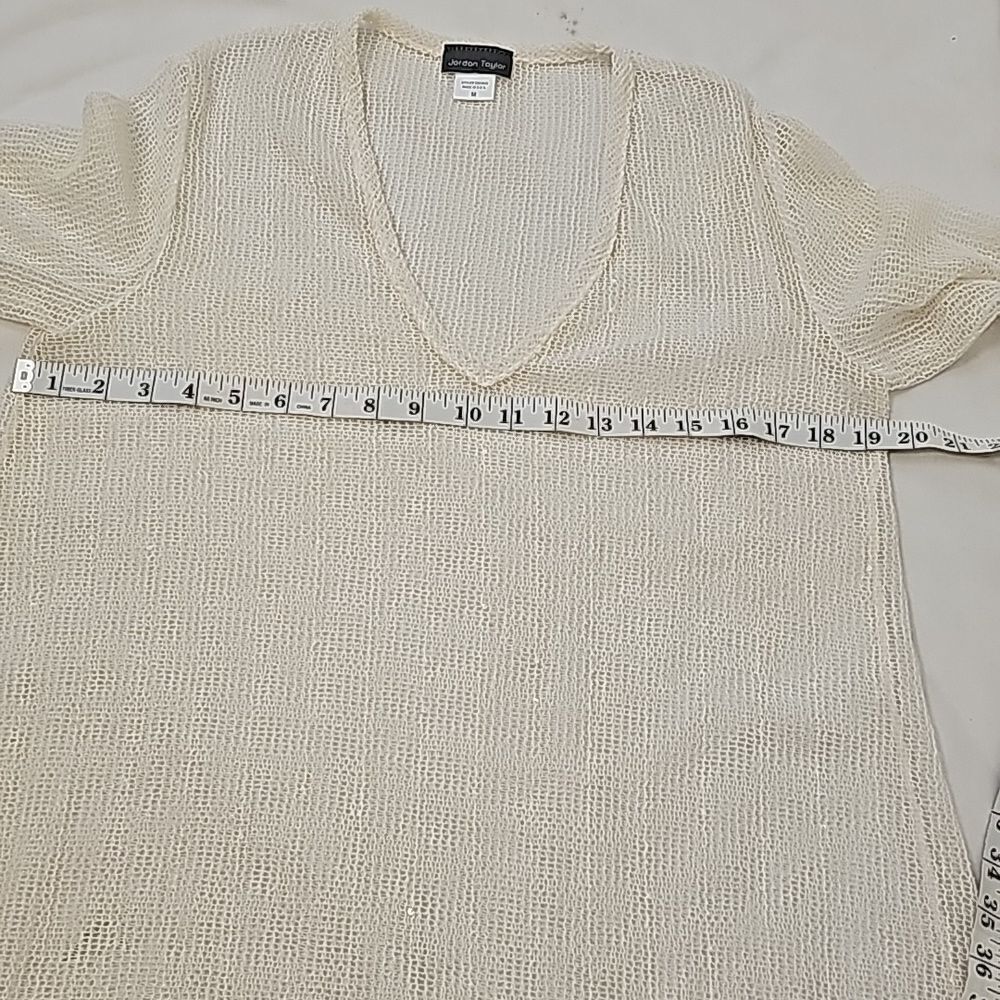 Jordan Taylor Swim Cover medium - Picture 5 of 9